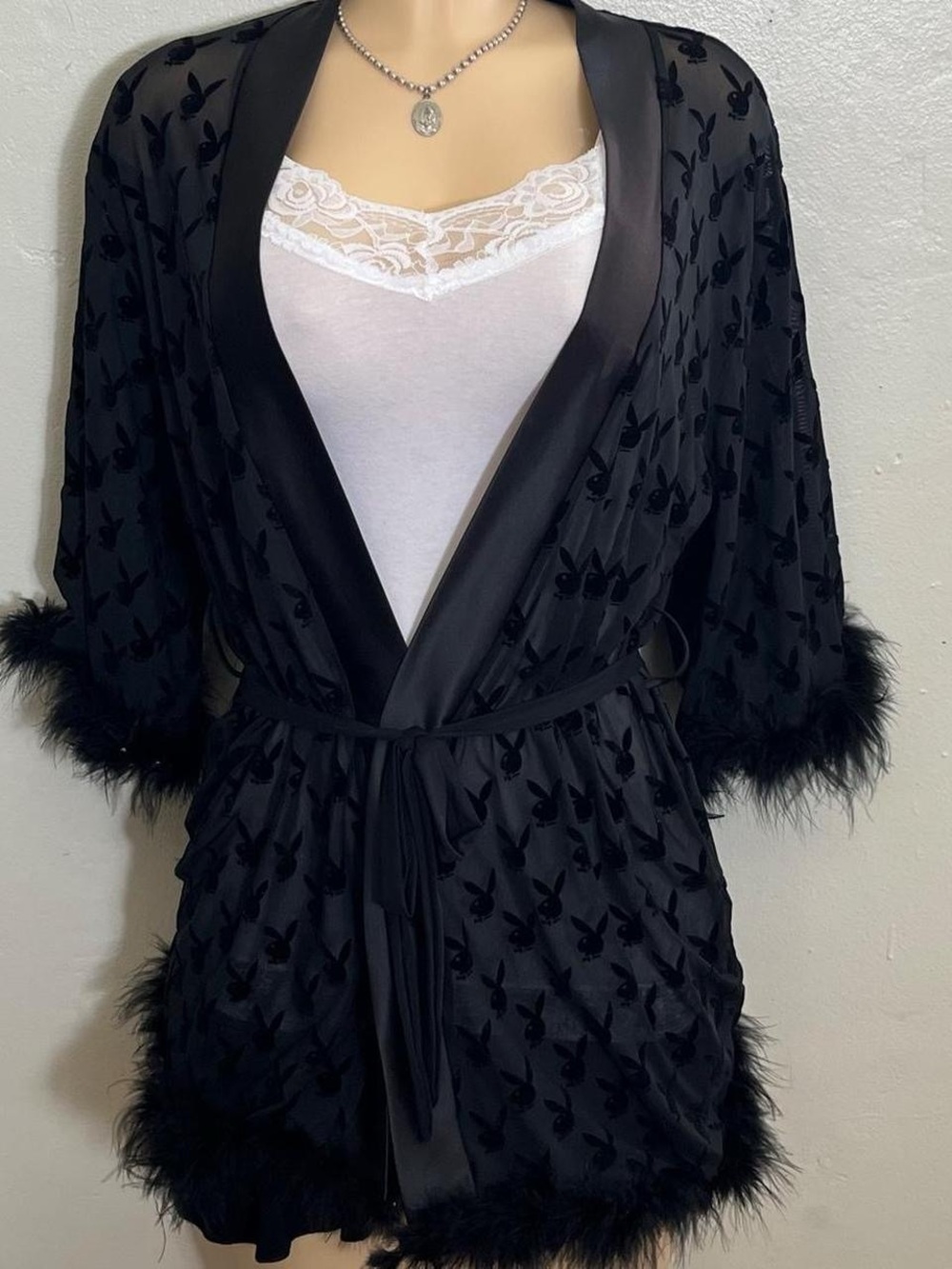 PLAYBOY Black Robe - Picture 2 of 7